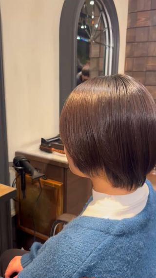 縮毛矯正

サラサラになり艶も出ます！ 