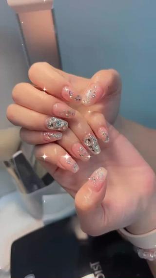 ネイル wooone所属・鶴橋wooone nail.rieのネイルデザイン