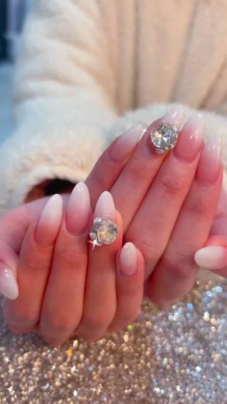 ネイル wooone所属・鶴橋wooone nail.rieのネイルデザイン