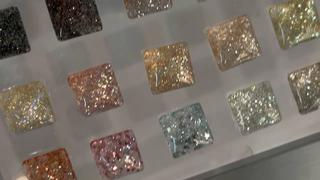 キラキララメ取り揃えてます
 