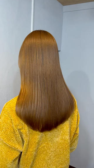 髪質改善酸熱トリートメント
艶と滑らかさ◎ 