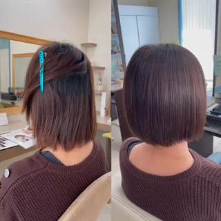 しっかりカウンセリングをさせて頂き、髪質に合わせて薬剤をブレンドしているのでなりたいストレートヘアを再現します
今まで縮毛矯正上手くいかなかった方是非一度僕にお任せ下さい！ 