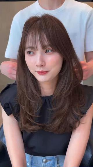 セミロング LEANE THE TOKYO所属・大人レイヤー 🍃外苑前/荒谷進介のヘアスタイル