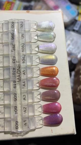 ネイル フリーランス¨̮⃝ ネイリストOKADAのネイルデザイン