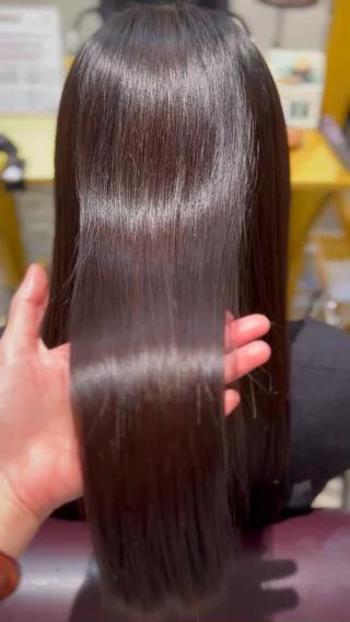 ロング 縮毛矯正／レイヤー／ 🌼mizukiのヘアスタイル