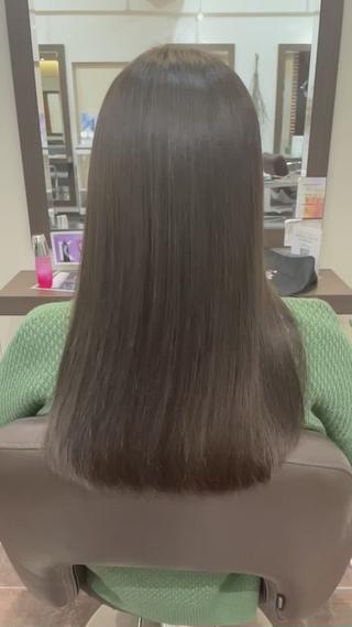 マグネットカラー
キューティクルを整えなめらかにしてくれます 