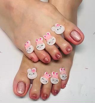 マグネットフットネイル