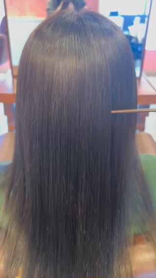 ロング 安達 望のヘアスタイル