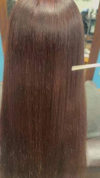 ロング カラー 安達 望のヘアスタイル