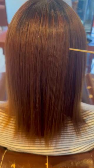 ミディアム 安達 望のヘアスタイル