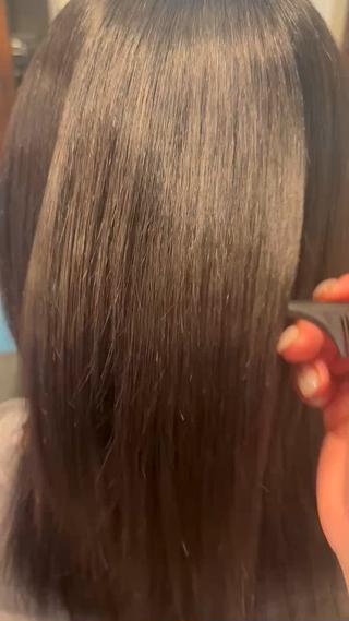 ミディアム 安達 望のヘアスタイル