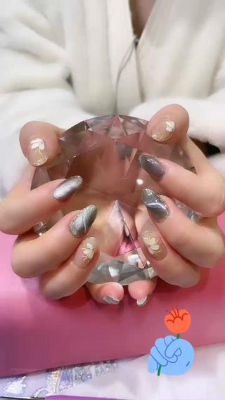 ネイル 美容室アイカ所属・大宮美容室IKA エステサロンのマツエク・マツパデザイン