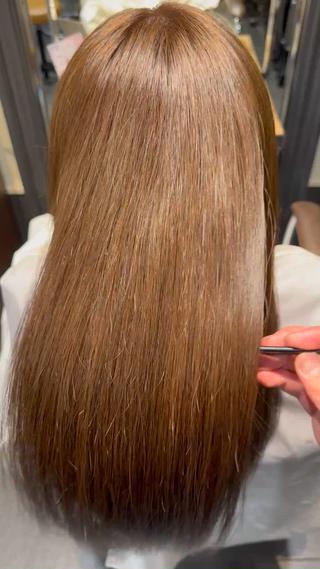 ロング MINX ginza所属・矢津田 侑のヘアスタイル