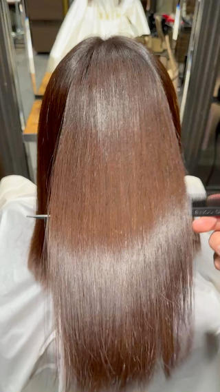 カラー MINX ginza所属・矢津田 侑のヘアスタイル