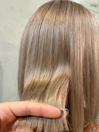 ブリーチ履歴が多くてもこの艶が手に入ります 