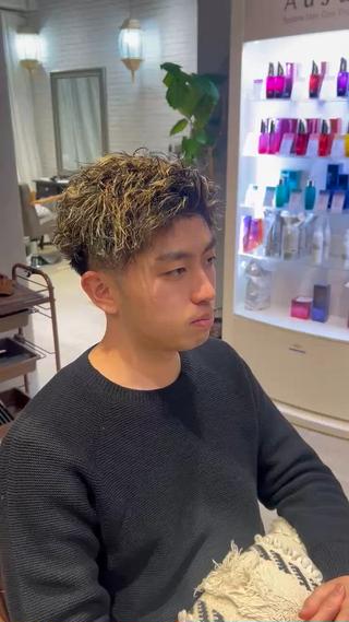 カラー メンズ 柔らかい透明感カラー 🫧ゆうしん/高宮のヘアスタイル