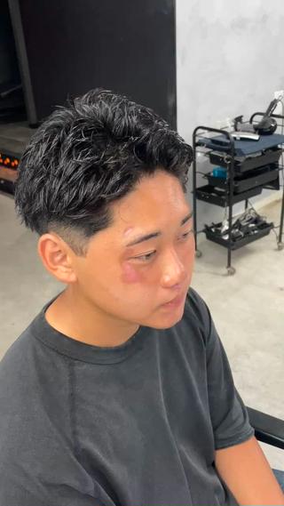 刈り上げスパイキーショート 