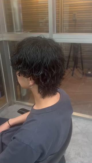 ショート カラー パーマ メンズ パーマ支持率No.1 ❤️‍🔥安成弾のヘアスタイル