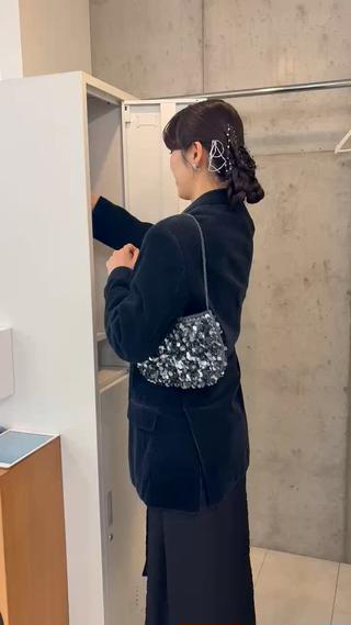 セミロング ヘアアレンジ NOUN所属・eri kinjoのヘアスタイル