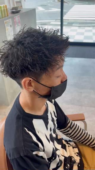 ショート パーマ メンズ 中島 耀一朗のヘアスタイル