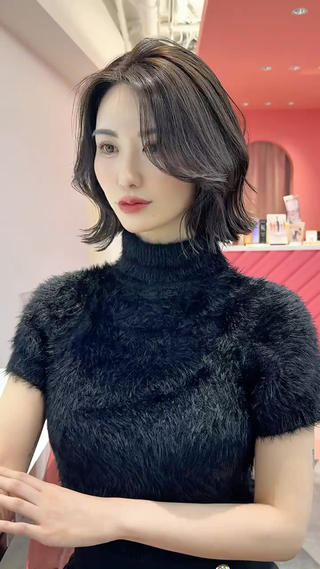 ショート カラー 莉乃/縮毛矯正/髪質 改善/艶カラーのヘアスタイル