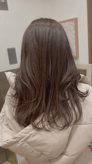 セミロング 渡辺俊介 暗髪カラー /美髪矯正/髪質改善のヘアスタイル