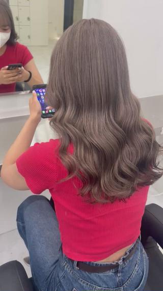 ロング トレンドモテカラー 🩷色落ちまで可愛くのヘアスタイル
