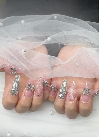 ネイル RIRI STUDIOのネイルデザイン