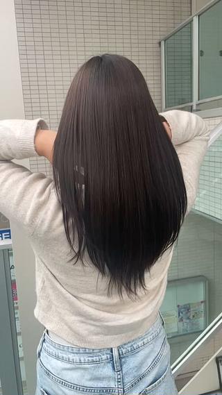 サラサラストレート
艶髪ストレート
髪質改善トリートメント

是非、艶髪を手に入れましょう 