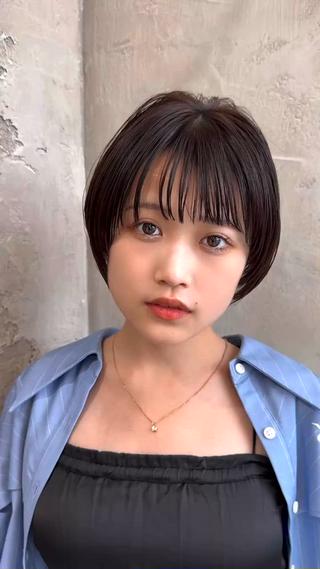 ショート カラー 💍新宿ショート 💍岩田莉奈のヘアスタイル