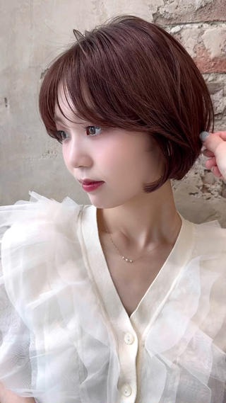 ショート カラー 💍新宿ショート 💍岩田莉奈のヘアスタイル