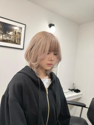 ハイトーンミルクティーベージュ

Instagram
shu_design910でもスタイルの写真、DMでのご予約も受け付けておりますので是非ご覧ください 