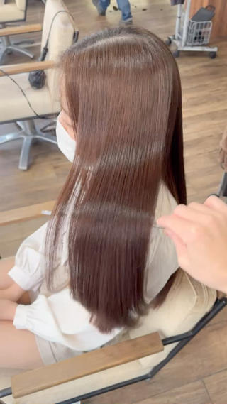 ロング MiU所属・髪質改善|ストレート |ブリーチ|ゆたかのヘアスタイル