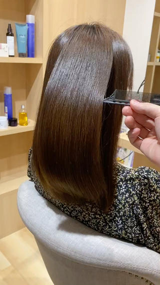 【酸性縮毛矯正の説明はメニューの概要から】

平日と土日祝日でメニューが分かれてますので、
ご覧になって頂きご検討ください。

Instagramではリアルタイムでお客様の仕上がりをストーリーで更新中！
24時間で消えてしまうので、フォローしてすぐチェックしてみてください！

#酸性縮毛矯正　#酸性ストレート　#縮毛矯正 