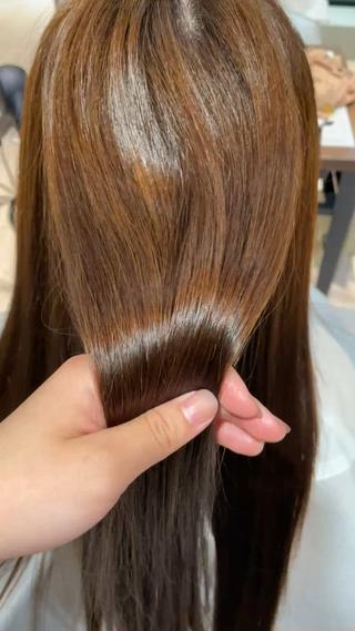 カラーしてもうる艶髪 