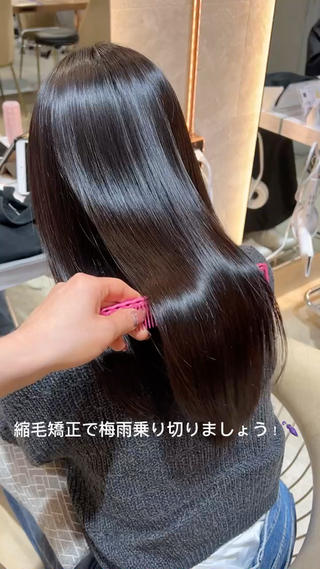 ロング ハッシュカット/韓国 レイヤー/カハナのヘアスタイル