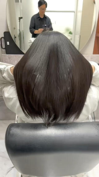 セミロング JYO 髪質改善専門家のヘアスタイル