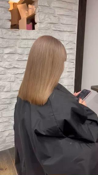 カラー バレイヤージュ 宮本宗嵩のヘアスタイル