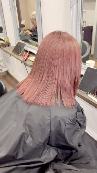 セミロング カラー バレイヤージュ 宮本宗嵩のヘアスタイル