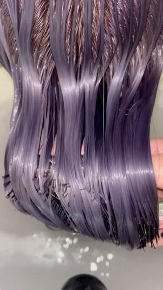 Aujuaトリートメントでブリーチ毛もキラキラ艶髪に 