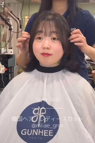 layer bob.

レディースカットモデル募集しておりますɞ°.
ご予約はDMにてお待ちしております

G.N.M TOKYO
東京都渋谷区神宮前5-46-3 NIKOPLACE3階


#韓国ヘア #韓国美容室 #表参道美容室 #韓国スタイル #レイヤーカット #ハッシュカット #ボブレイヤー #レイヤーボブ #ボブヘア 