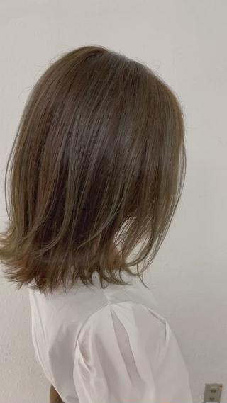 大人女子のハイライトカラー◎
かなり雰囲気変わります◎
さりげないハイライトが可愛い!