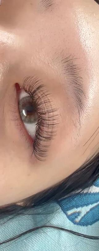 ク
人気 3Dボリュームラッシュ500本 