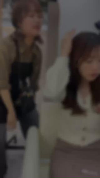 初めてカラーする学生様も増えております！
半個室でリラックスできる空間となっております！

メイクしながら、ご飯食べながら、映画を見ながら、作業をしながらと、、様々です️

レイヤーカットモデル様募集中ですのでカラーとご一緒にいかがしょうか？？･:*+.

必ずに合わせますので是非1度お任せ下さい️ 