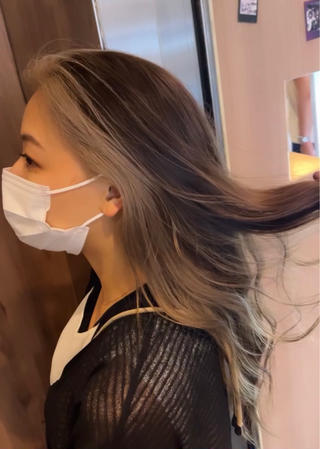 顔周り一周インナーカラー 