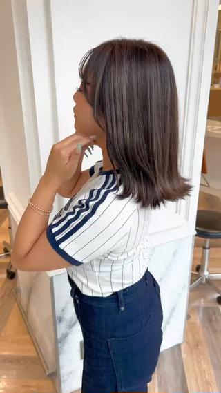 海外ハイライトカラー
根元が伸びてきても気にならないと
今バズってるスタイルです！！

冬にイメージチェンジしたい方は
是非 