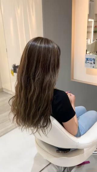 ロング カラー ヘアーメイクウィル野田阪神店所属・Yuu/レイヤー/ ハイライト／野田阪神のヘアスタイル