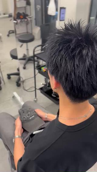 ショート メンズ 曲がる縮毛矯正✨️ パーマ🌀 晃哉‎のヘアスタイル