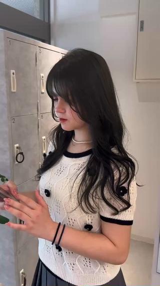 ブリーチなしの柔らかい透明感へア【Olive beige】
透明感と柔らかさが出るように配合してます

お客様一人一人の髪に合わせて色落ちまで可愛くなるようにたっぷりこだわってます
初めての方もお気軽にお任せ下さい 