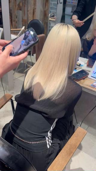 サラサラになれる髪質改善縮毛矯正 